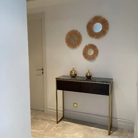 Hotel Luxury Inside *